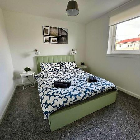 Clydebank Brand New 3Bdr Home, Glasgow Eksteriør billede