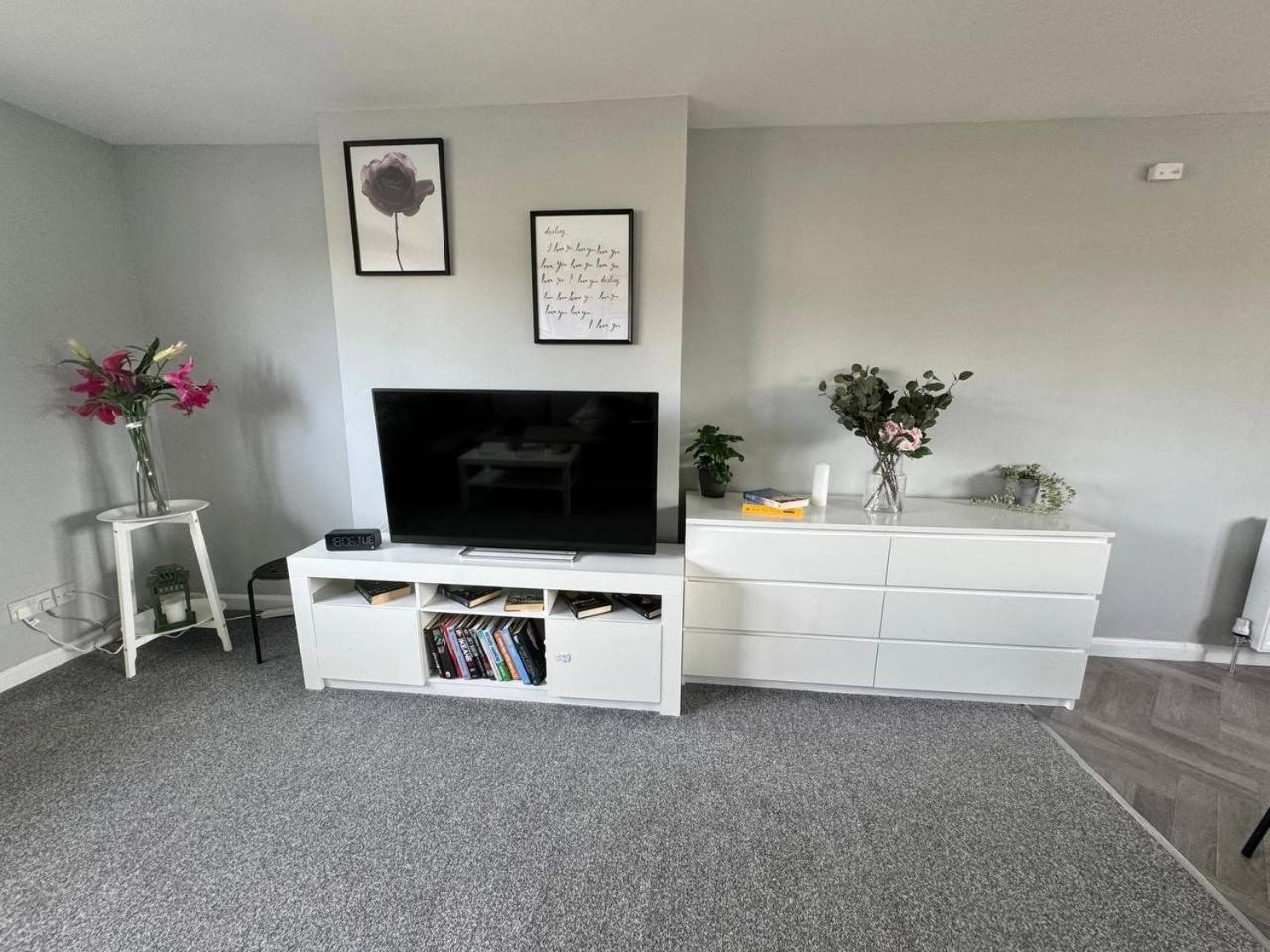 Clydebank Brand New 3Bdr Home, Glasgow Eksteriør billede